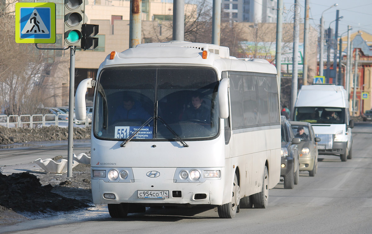 Челябинская область, Hyundai AeroTown № С 954 СО 174