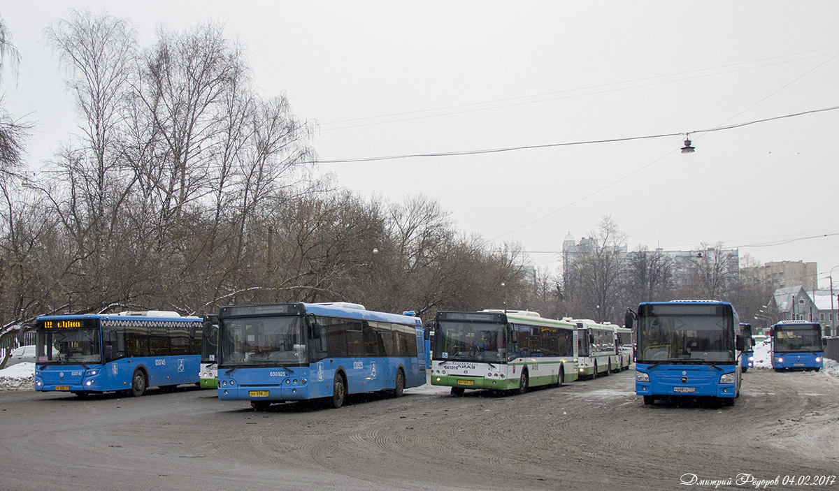 Moskva — Bus stations