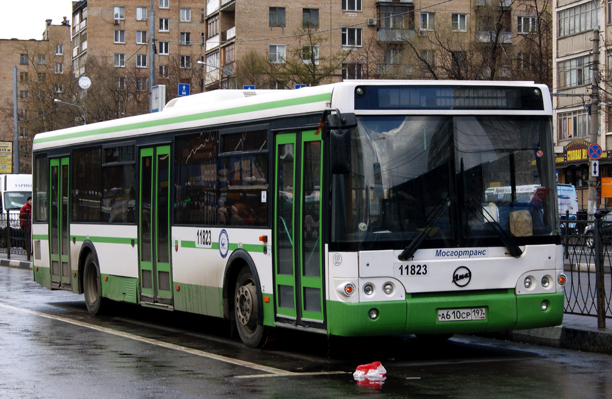 Moskau, LiAZ-5292.21 Nr. 11823