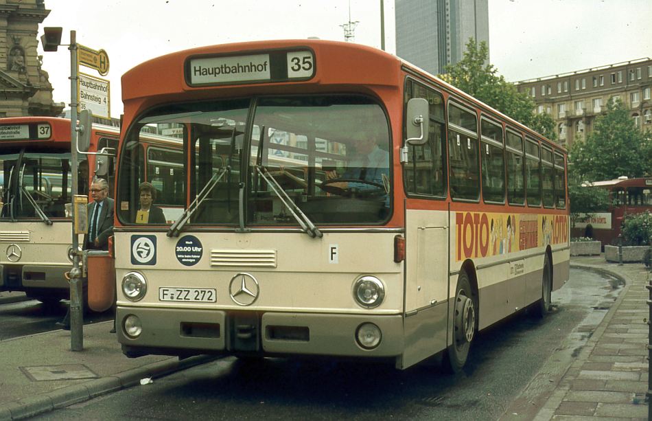 Гессен, Mercedes-Benz O305 № 272