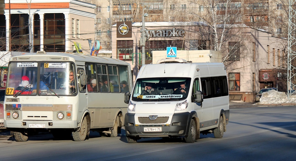 Томская область, ПАЗ-32054 № В 987 АЕ 152; Томская область, Нижегородец-2227SK (Peugeot Boxer) № Е 578 РТ 70