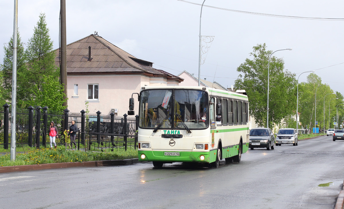 Тайга кемерово автобус завтра. ЛИАЗ 5256.36-01. Кемерово Тайга автобус. В364хр 42.