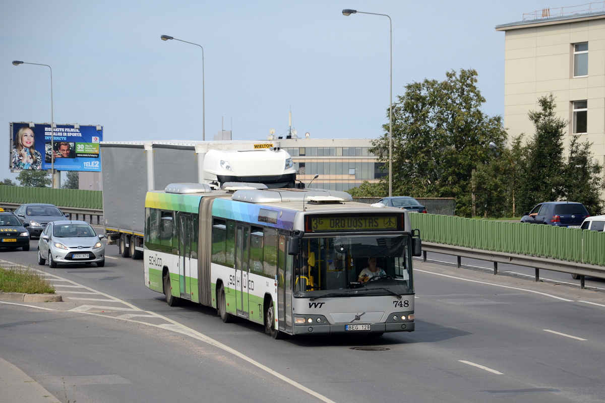 Литва, Volvo 7700A № 748