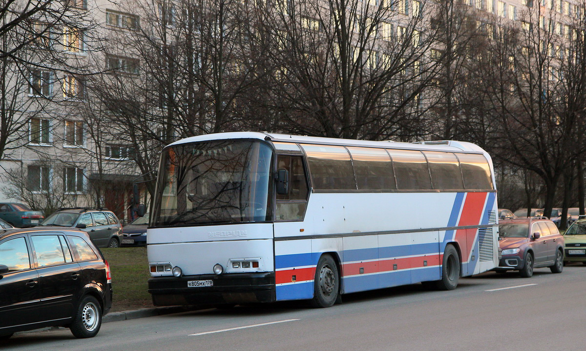 Санкт-Петербург, Neoplan N216H Jetliner № К 805 МХ 178