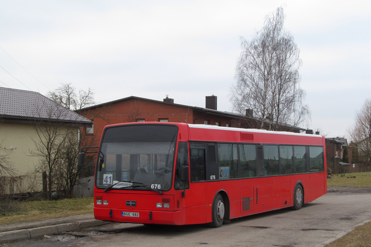 Литва, Van Hool A300 № 676