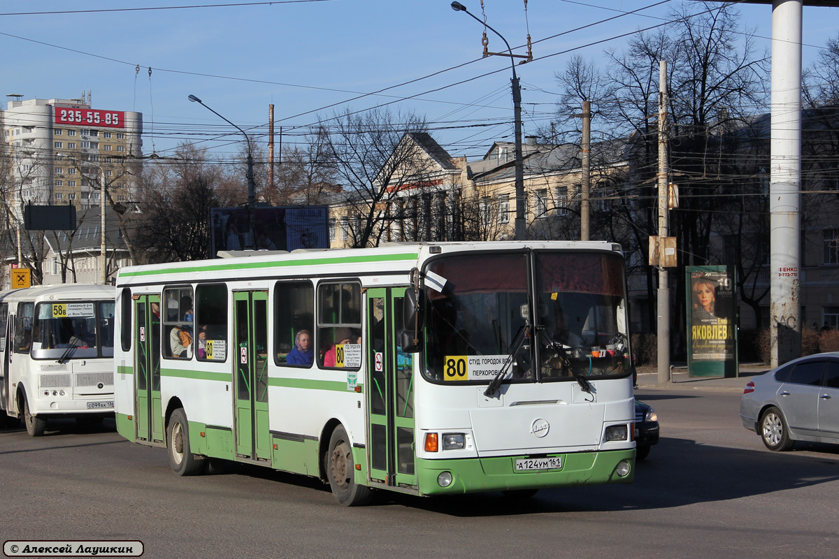 Воронежская область, ЛиАЗ-5256.35 № А 124 УМ 161