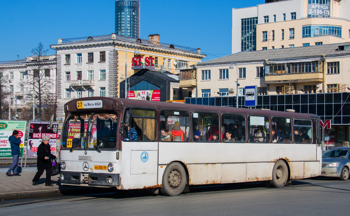 Свердловская область, Mercedes-Benz O305 № КВ 300 66