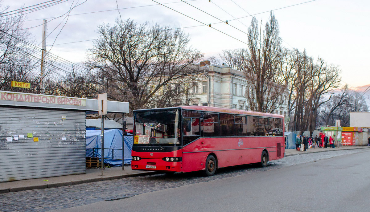 Кіеўская вобласць, Волжанин-52701-10-07 № AA 5857 MP