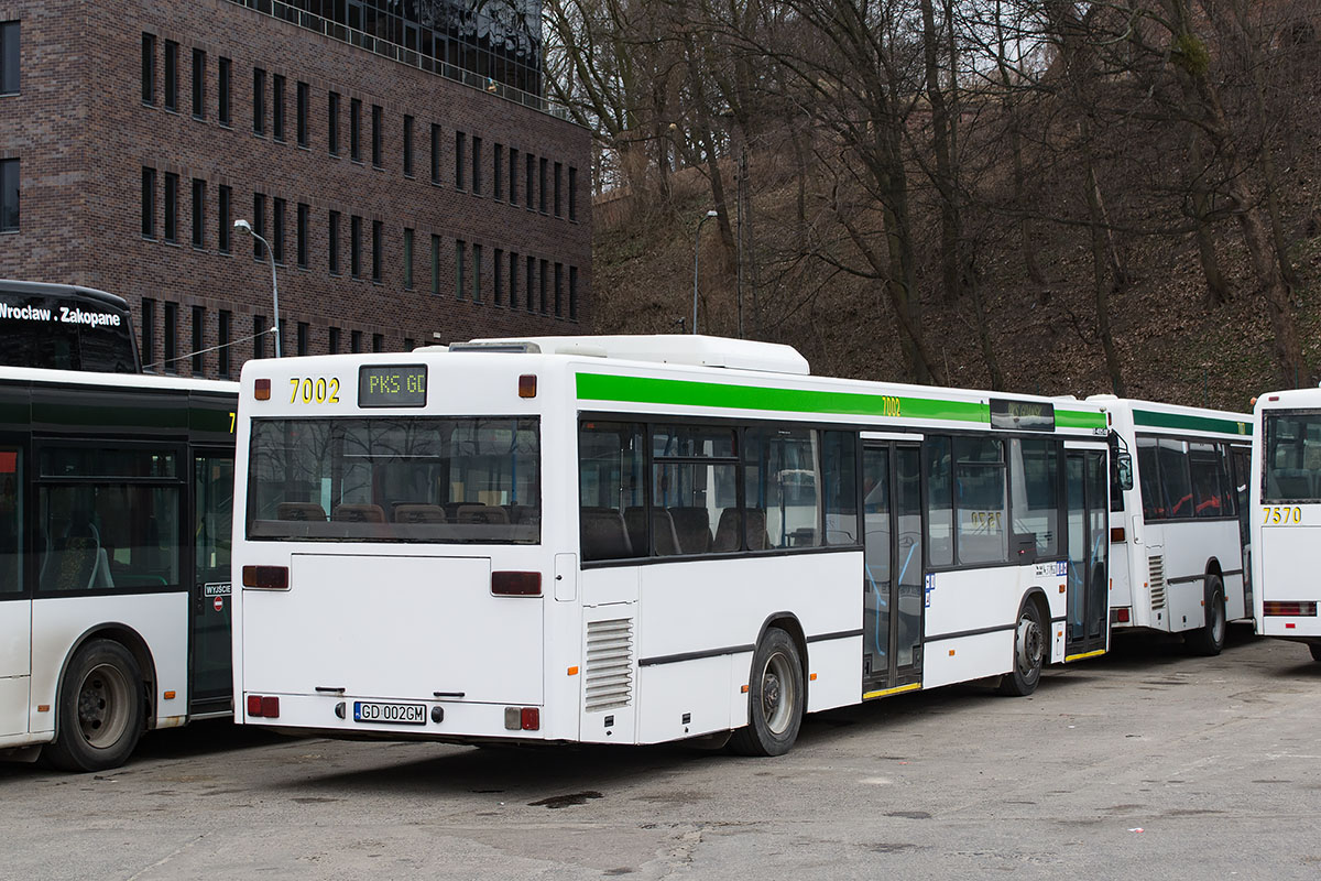 Польша, Mercedes-Benz O405N2 № 7002