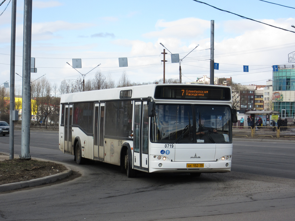 Vologda region, MAZ-103.469 č. 0719