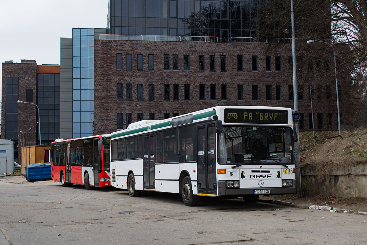 Польша, Mercedes-Benz O405N2 № 7038