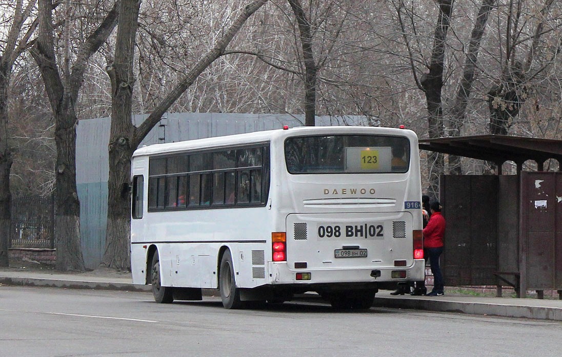 Almaty, Daewoo BS106 (SemAZ) № 916