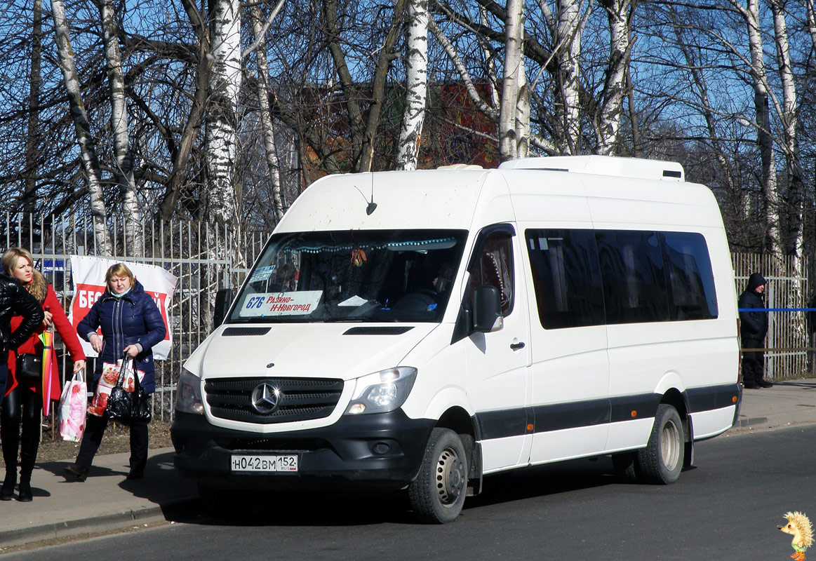 Нижегородская область, Луидор-223602 (MB Sprinter) № Н 042 ВМ 152