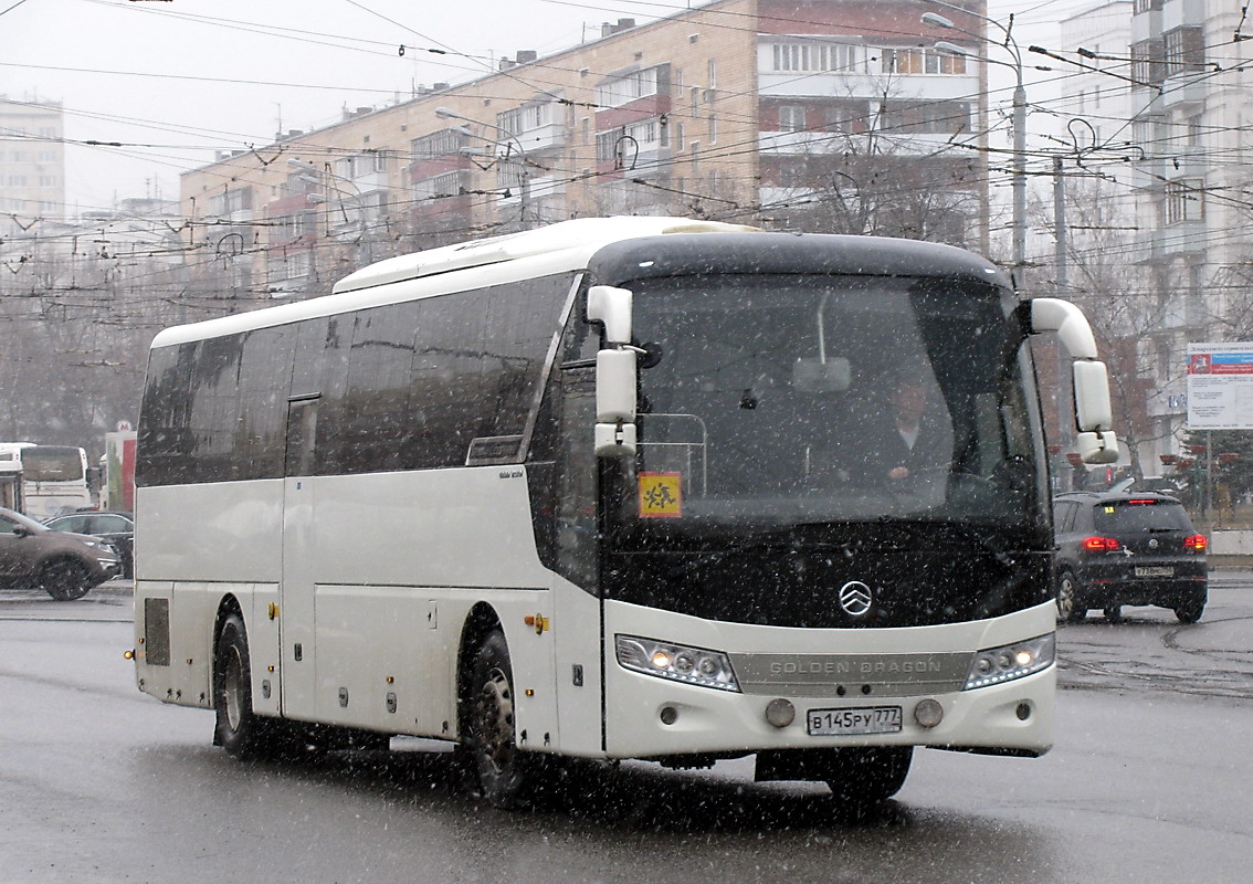 Москва, Golden Dragon XML6127JR Snow Leopard № В 145 РУ 777