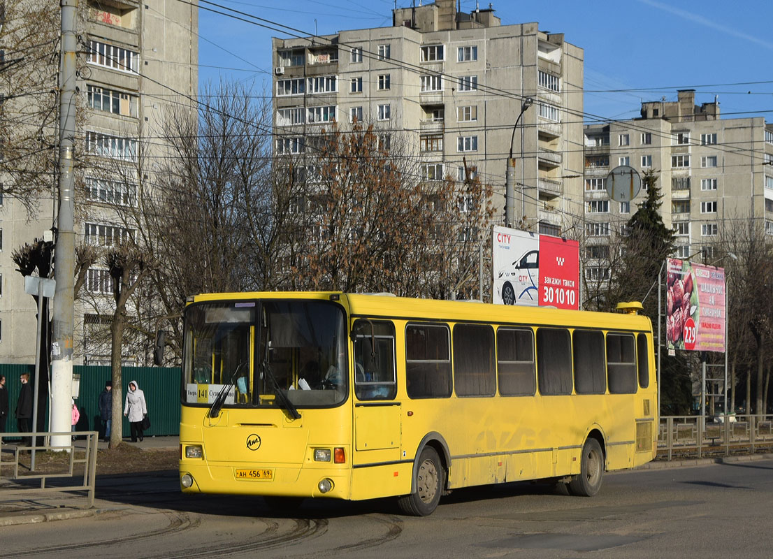 Тверская область, ЛиАЗ-5256.36 № АН 456 69