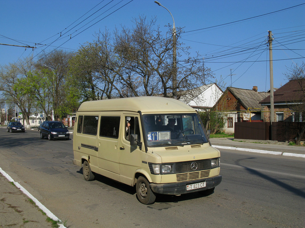 Transnistria, Mercedes-Benz T1 208D sz.: Т 823 СТ