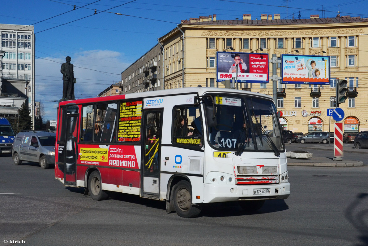 Sankt Petersburg, PAZ-320402-03 Nr. 03003