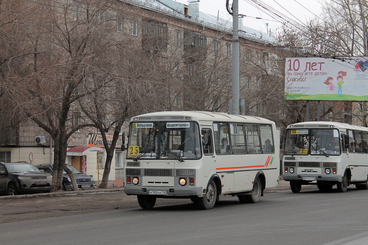 Oblast Tomsk, PAZ-32054 Nr. К 702 НХ 70