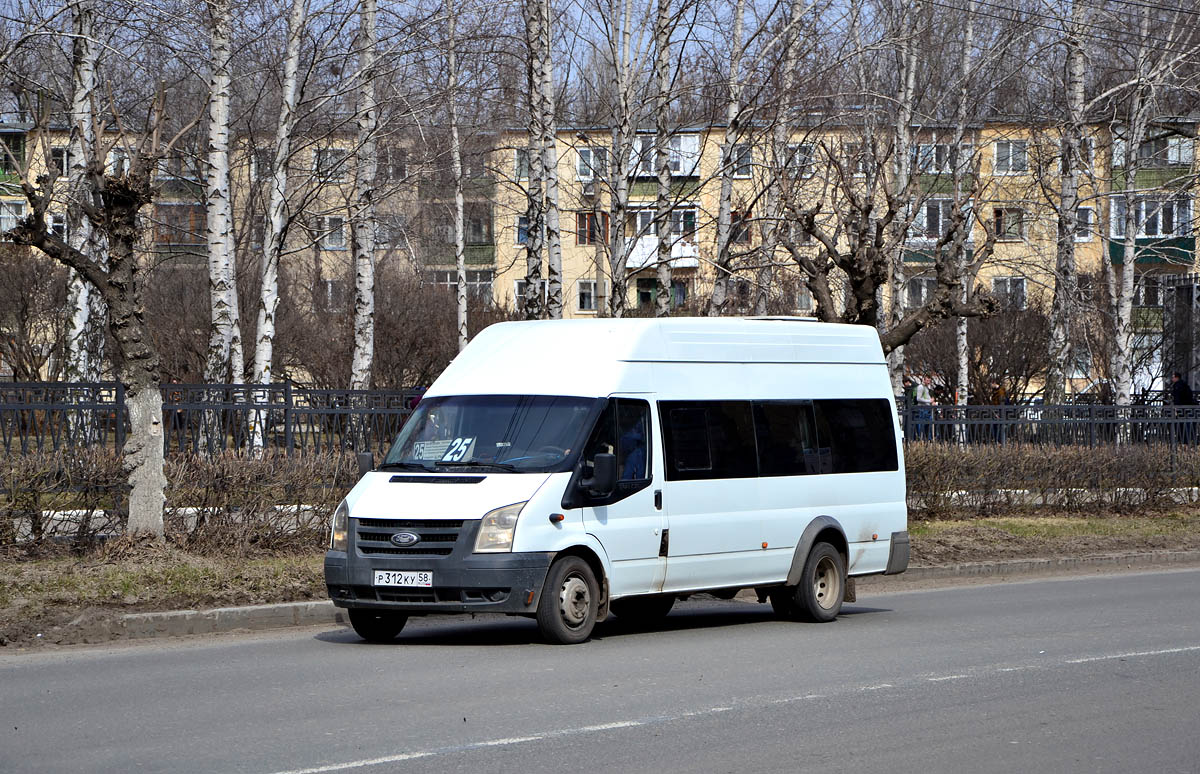 Пензенская область, ГолАЗ-3030 (Ford Transit) № Р 312 КУ 58