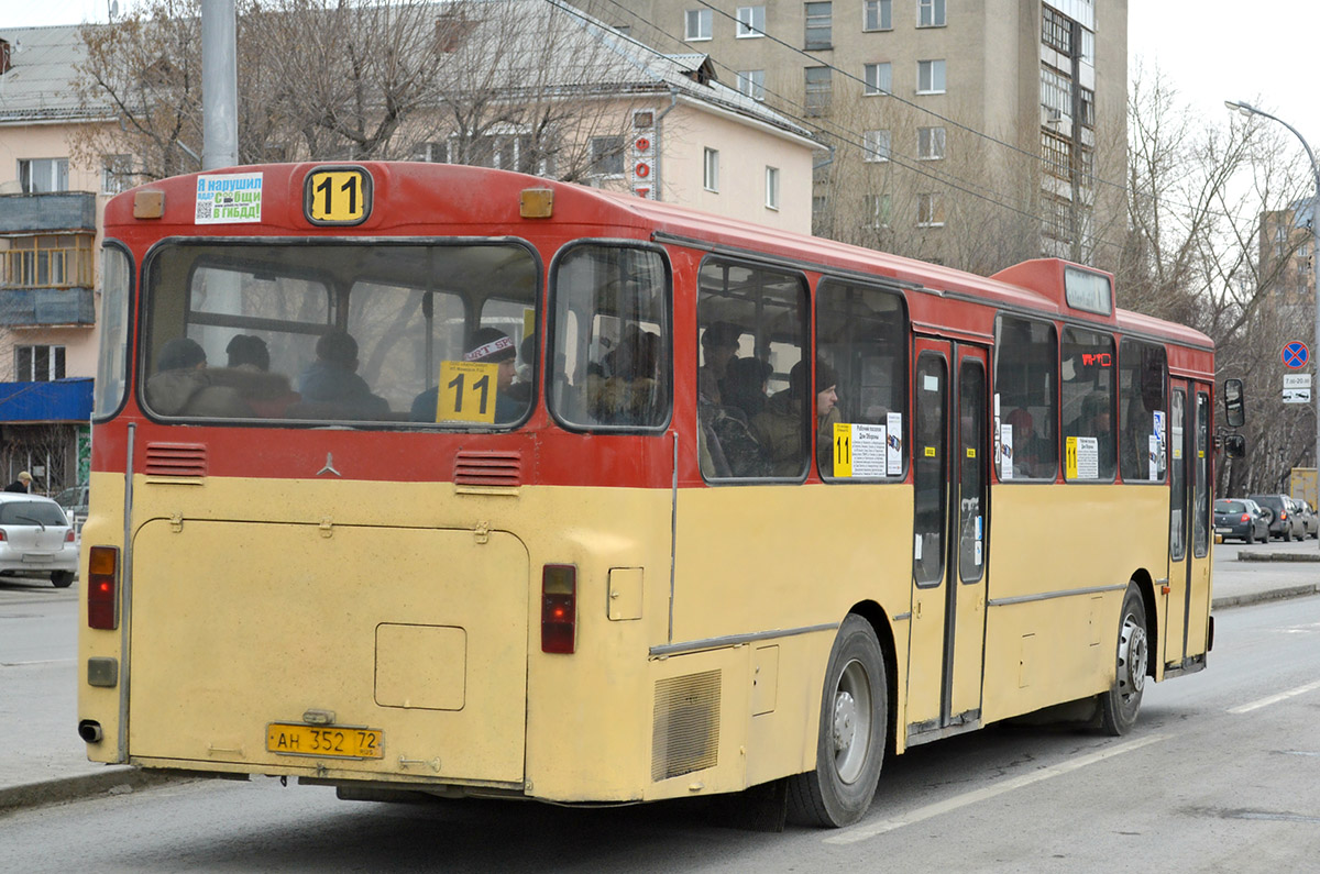 Тюменская область, Mercedes-Benz O305 № АН 352 72