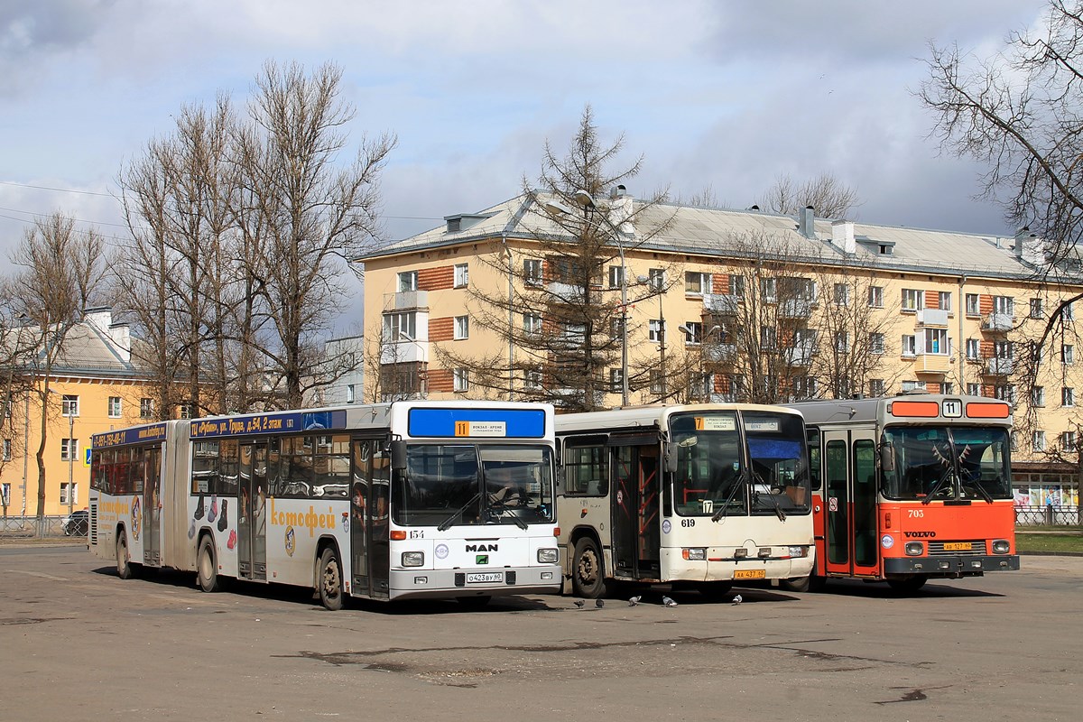 Псковская область, MAN A61 SG312 № 154; Псковская область, Mercedes-Benz O345 № 619; Псковская область, Hess № 703