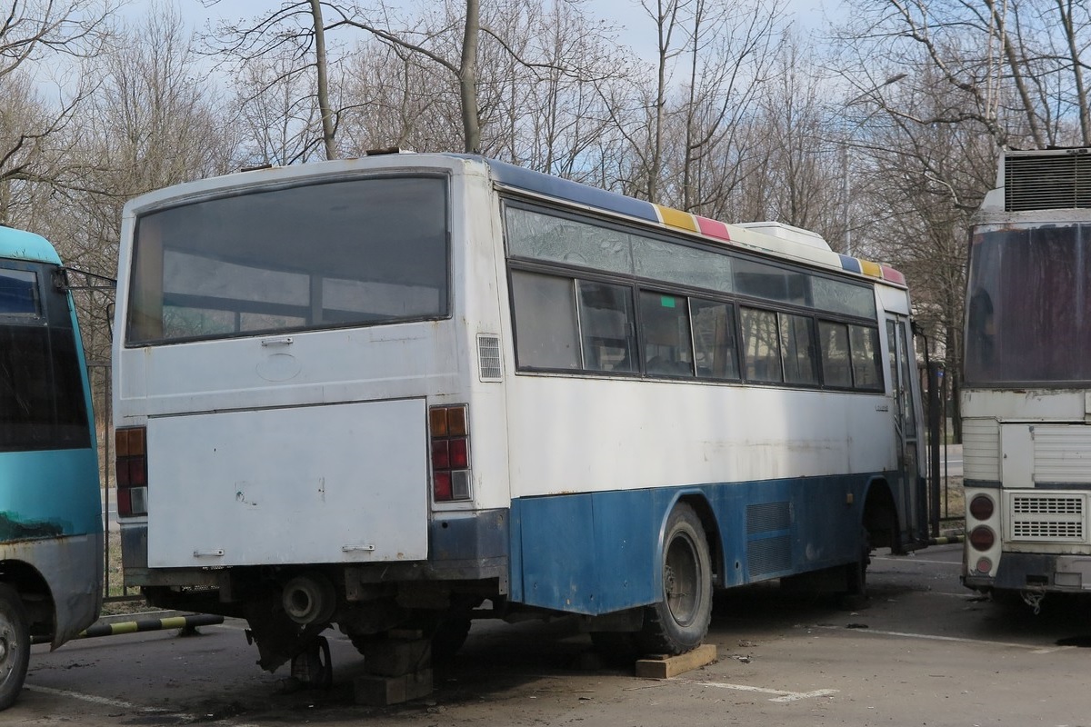 Москва, Kia AM818 Cosmos № К 204 РУ 150