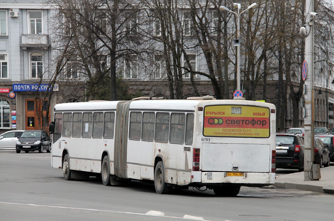 Псковская область, Mercedes-Benz O345G № 690