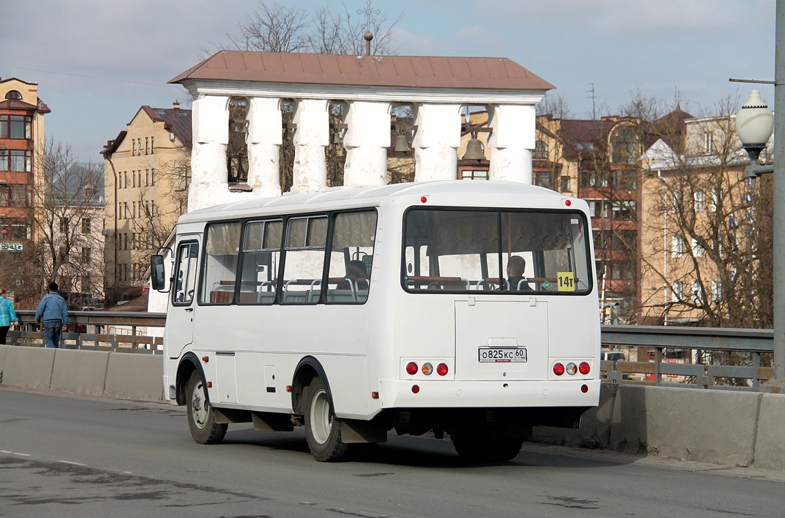 Псковская область, ПАЗ-32053 № О 825 КС 60