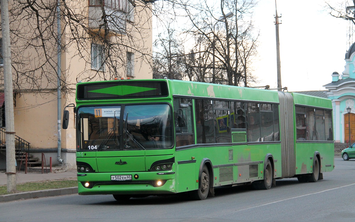 Псковская область, МАЗ-105.465 № 104