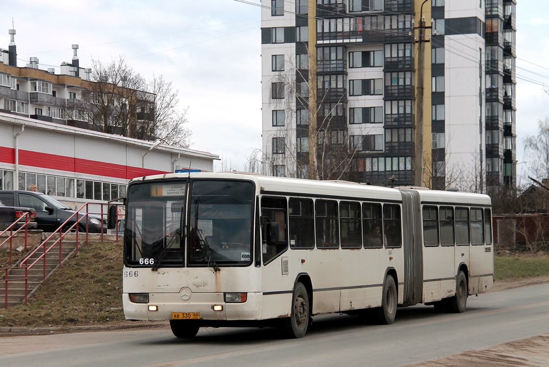 Псковская область, Mercedes-Benz O345G № 666