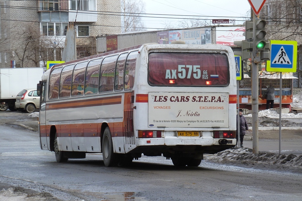 Свердловская область, Mercedes-Benz O303-15KHP-A № АХ 575 66