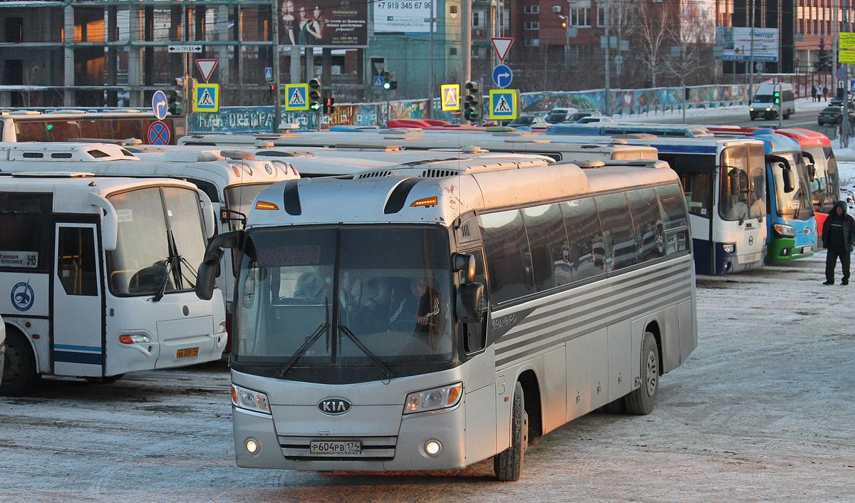 Челябинская область, Kia Granbird № Р 604 РВ 174