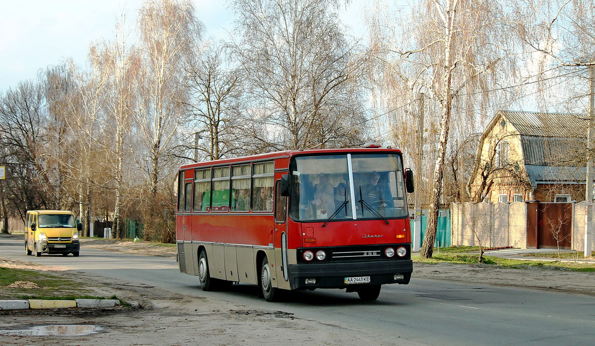 Киев, Ikarus 256.74 № AA 2443 KE