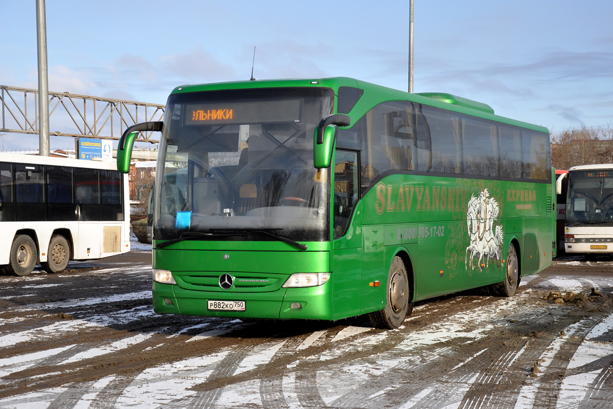 Москва, Mercedes-Benz Tourismo II 15RHD № Р 882 КО 750