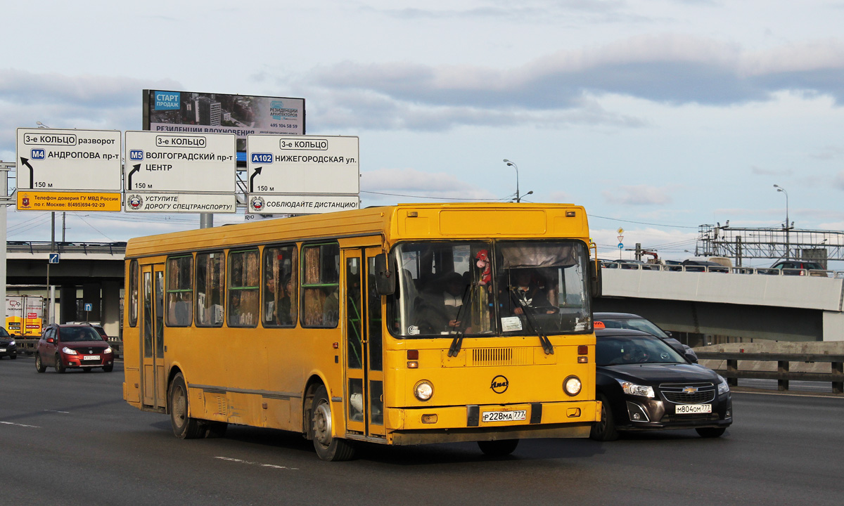 Москва, ЛиАЗ-5256.25-11 № Р 228 МА 777