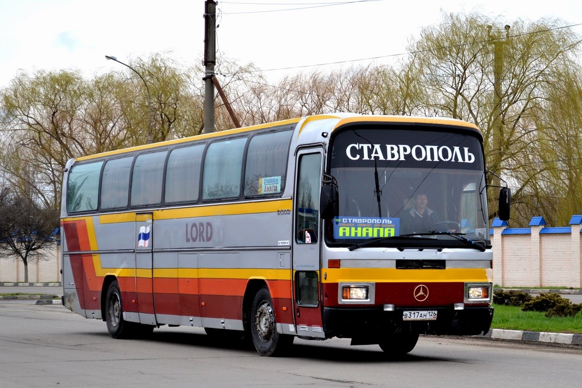 Номер автовокзала светлоград. Mercedes-Benz o303 15 RHD Анапа. Автовокзал Ставрополь автобусы. Ставрополь Анапа автовокзал автобусы. Автобус Дербент Ставрополь.