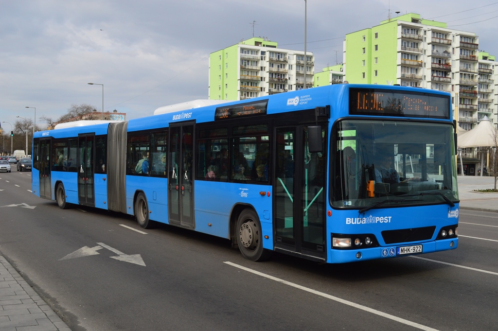 Венгрия, Volvo 7000A № MHK-922