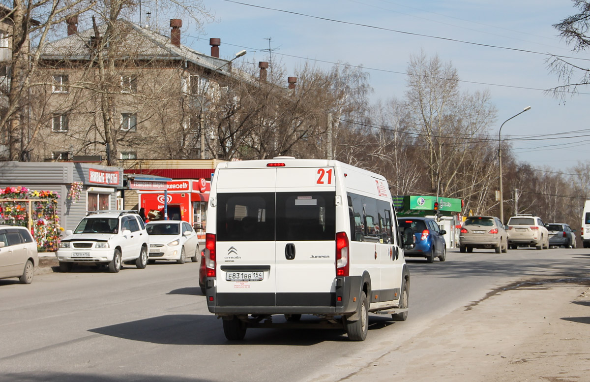 Obwód nowosybirski, Nizhegorodets-2227W (Citroёn Jumper) Nr Е 831 ВВ 154