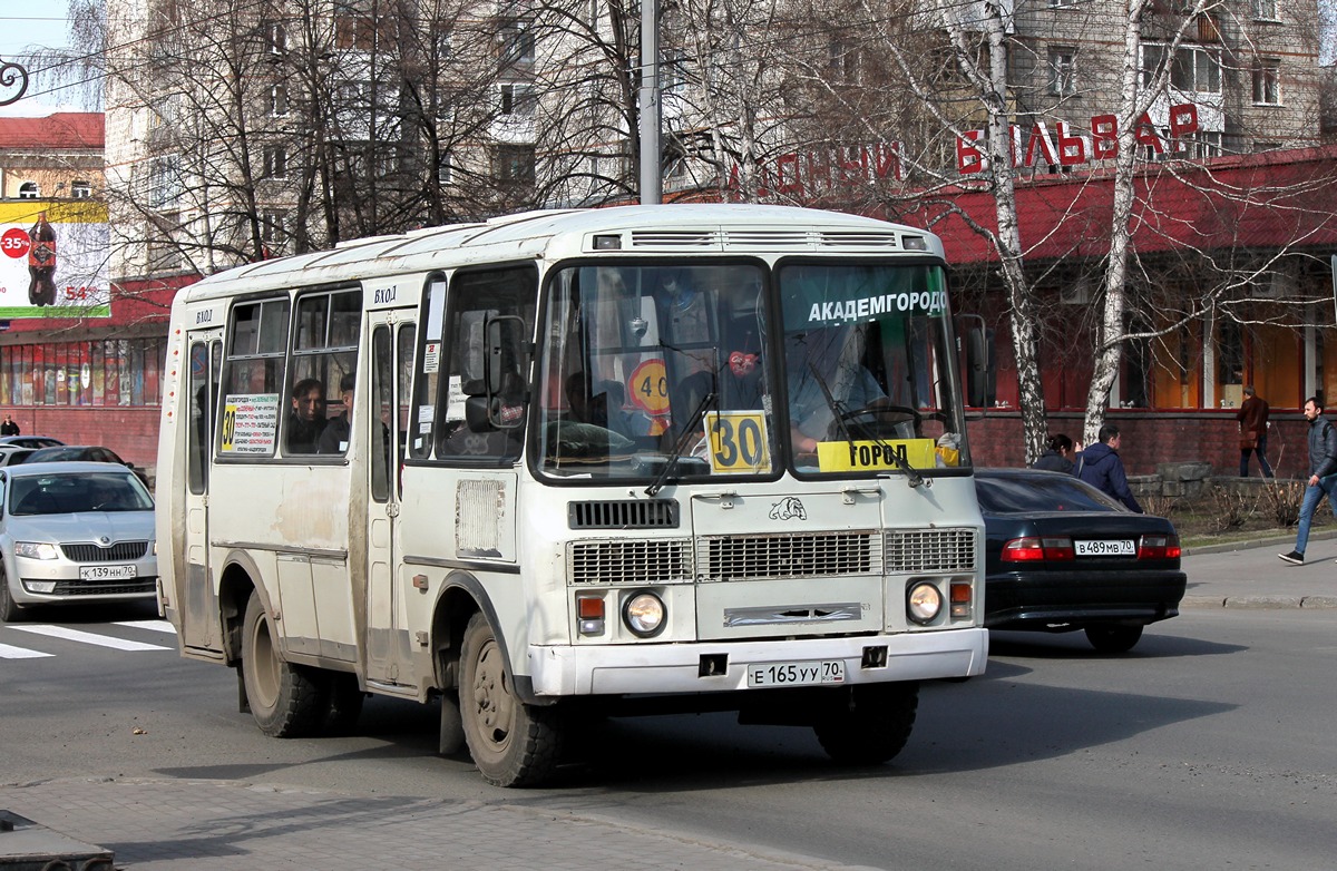 Томская область, ПАЗ-32051-110 № Е 165 УУ 70