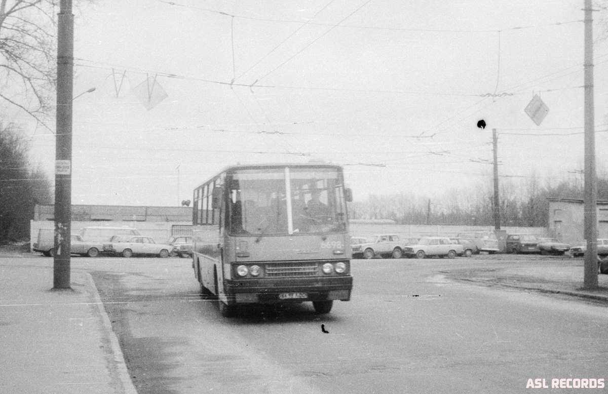 Санкт-Петербург, Ikarus 256.74 № 6698