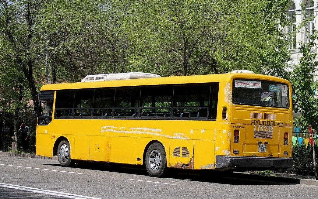 Алматы, Hyundai New Super AeroCity № A 092 DB