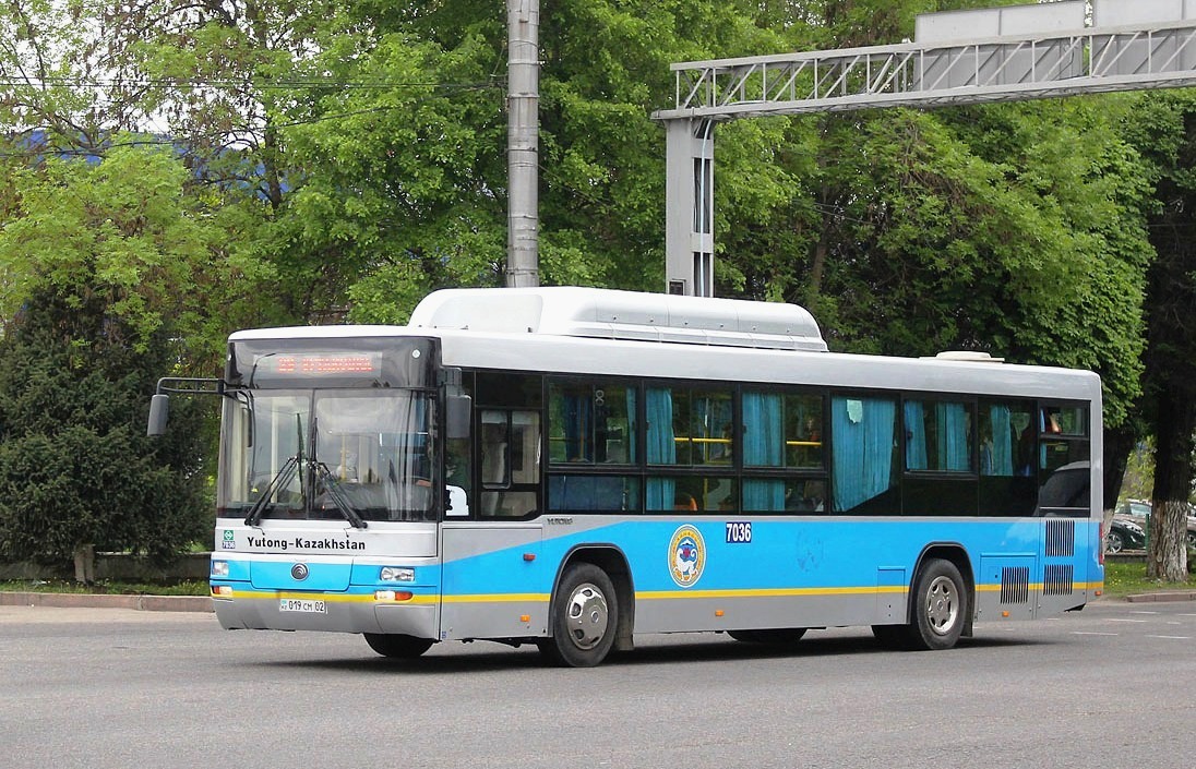 Алматы, Yutong ZK6118HGA № 7036