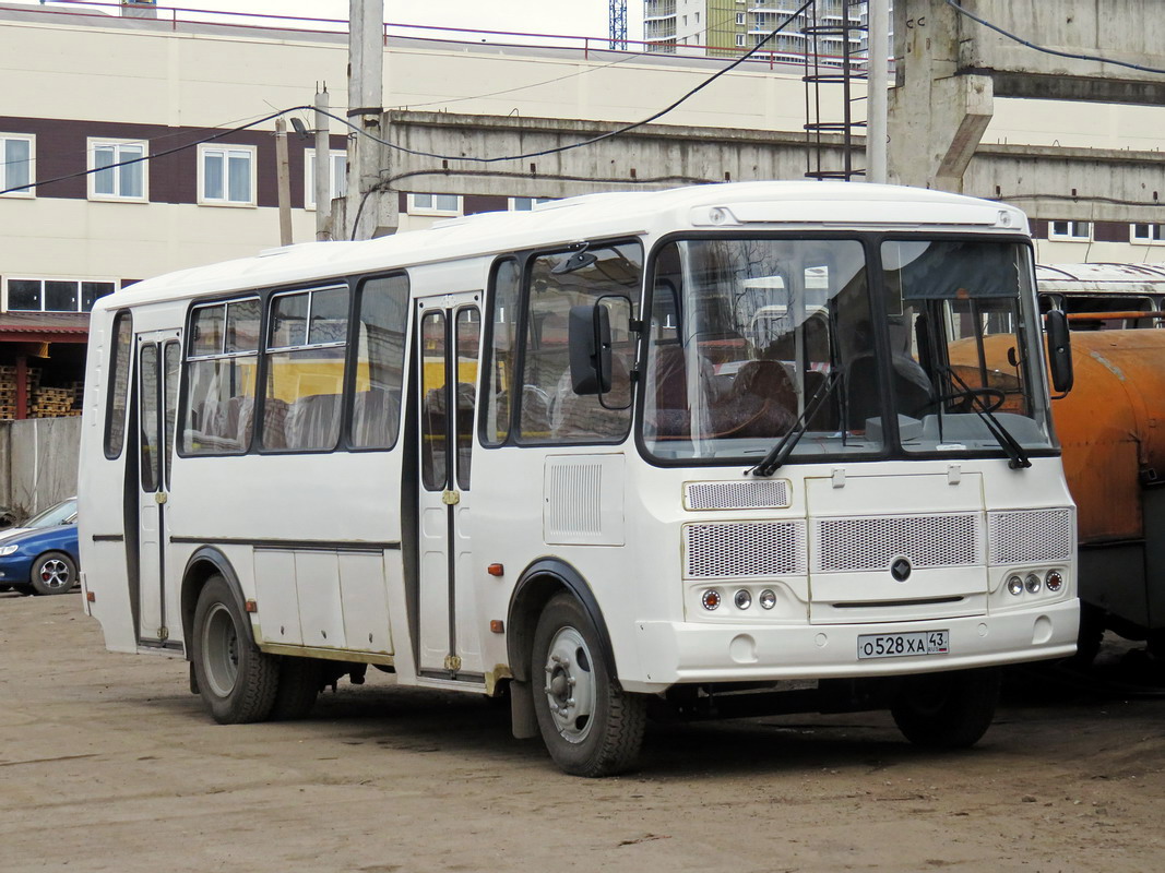 Кировская область, ПАЗ-4234-04 № О 528 ХА 43