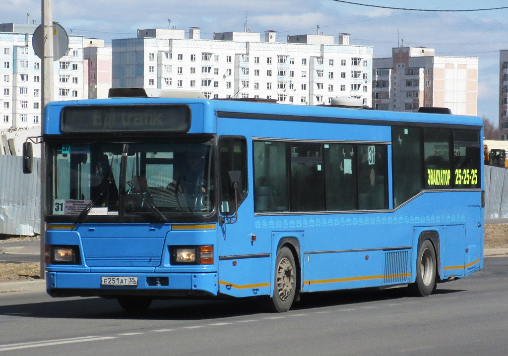 Вологодская область, Scania CN113CLL MaxCi № Е 251 АТ 35