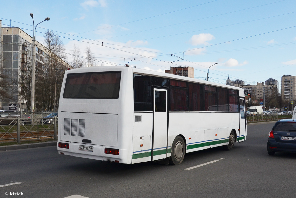 Санкт-Петербург, КАвЗ-4238-00 № К 359 АУ 178