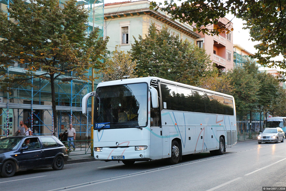 Албания, Renault Iliade GTX № AA-343DO