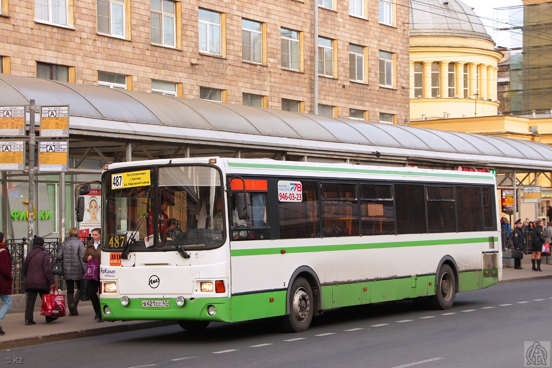 Sankt Petersburg, LiAZ-5256.53 Nr. 001