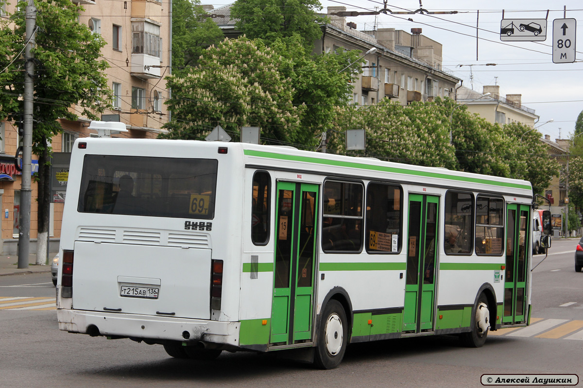 Воронежская область, ЛиАЗ-5256.35 № Т 215 АВ 136