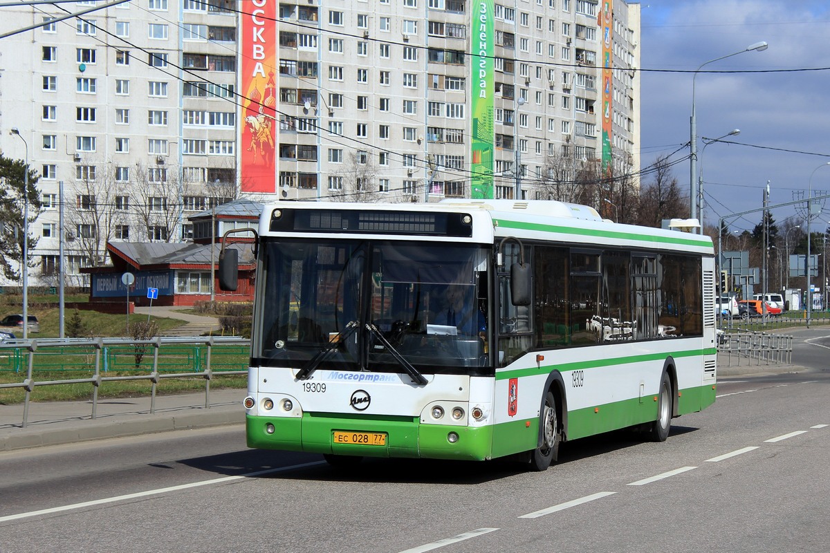 Moskau, LiAZ-5292.21 Nr. 19309