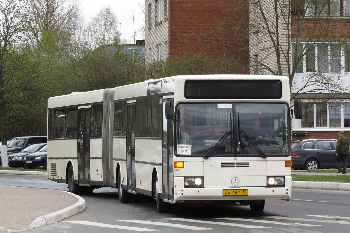 Ленинградская область, Mercedes-Benz O405G № АА 482 60